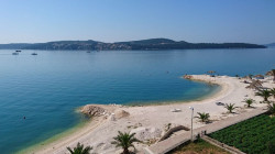 /c_images/thumb_3613475_1_Croatia-Trogir-Riviera-beachfront-land-for-sale-5-1.jpg