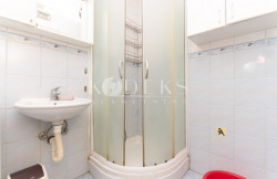 /c_images/thumb_3615605_4_anje-two-bedroom-apartment-for-rent-podgorica-blok-9-6-5.jpg