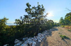 /c_images/thumb_3615635_2_1753272912_rijeka-trsat-gradevinsko-zemljiste-2.jpg