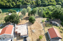 /c_images/thumb_3619434_2_11949_peZ9_Prodaja_Kuca_Podgorica.jpg