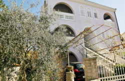 /c_images/thumb_3619614_3_Villa_Udovicic_e9ec6729db0e.jpg