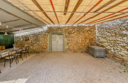 /c_images/thumb_3620120_2_1753882634_brtonigla-stone-house-for-renovation.jpg
