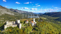 /c_images/thumb_3620348_1_1753901947_vladimir-franolic_kastel-drivenik-vinodol.jpg