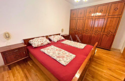 /c_images/thumb_3621666_3_1750418319_dramalj-kuca-sa-4-apartmana-26.jpg