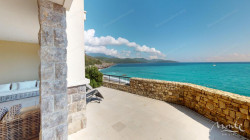 /c_images/thumb_3622350_2_kvartira-s-vidom-na-more-v-marina-village-lustica-bay-02.jpg