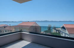 /c_images/thumb_3622559_1_5160636_kroatien-immobilien-am-meer-s8-penthouse-diklo-5.jpg