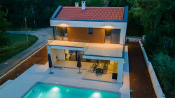 /c_images/thumb_3625155_3_6894783d7c0b51_villa_for_sale_labin-2-.jpg