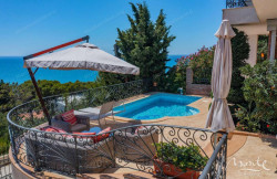 /c_images/thumb_3625577_2_om-na-more-i-apartamentami-dlya-arendy-v-shushane-bar-02.jpg