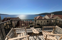 /c_images/thumb_3626278_1_panoramnym-vidom-na-more-v-marina-village-lustica-bay-01.jpg