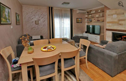 /c_images/thumb_3626608_1_ani-zlatibor-okolno-mesto-apartman-goga-duplex-apartman3.jpg