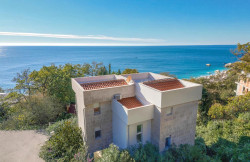 /c_images/thumb_3628780_3_-20Budva2C20Perazica20Do2C20villa2050m20from20the20sea-2.jpg