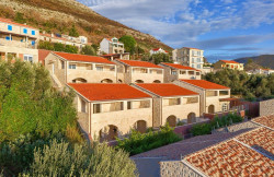 /c_images/thumb_3628835_1_-one-bedroom-apartment-in-Mediterranean-style-Rezevici-1.jpg