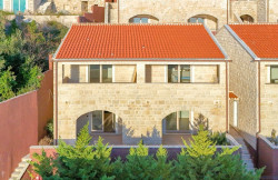 /c_images/thumb_3628835_3_1a-one-bedroom-apartment-in-Mediterranean-style-Rezevici.jpg