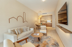 /c_images/thumb_3630939_3_om-apartment-within-the-Hyatt-Regency-5-hotel-resort-min.jpg