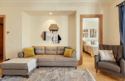 /c_images/thumb_3630942_4_egro-one-bedroom-apartment-for-rent-Ksenija-building-min.jpg