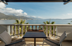 /c_images/thumb_3630947_1_ijela-fully-renovated-4-star-hotel-set-on-the-waterfront.jpg