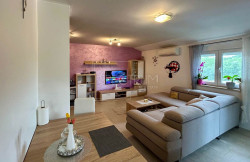 /c_images/thumb_3632278_1_15680_novigrad-komfortable-wohnung-mit-2-schlafzimmern-2.jpg