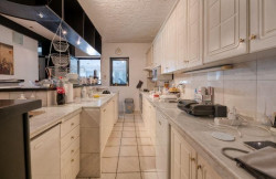 /c_images/thumb_3633299_2_property_image_1onawo4nud_20230728095613.jpg