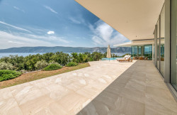 /c_images/thumb_3633412_2_property_image_1cmyvwcqtt_20240317082339.jpg