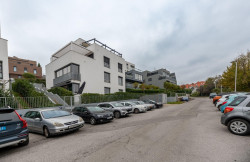/c_images/thumb_3633719_1_property_image_1v2cbmlazu_20241113081642.jpg