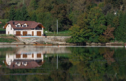 /c_images/thumb_3633729_2_property_image_1mxzpemhlm_20241115075604.jpg