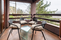 /c_images/thumb_3633783_4_property_image_1ohyyksce7_20250124123642.jpg