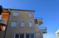 /c_images/thumb_3633784_2_property_image_1qtinnserx_20250126095809.jpg