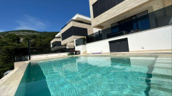 /c_images/thumb_3633804_1_property_image_1m7azcvpvb_20250212074021.jpg