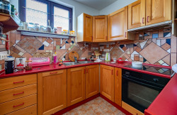 /c_images/thumb_3633825_4_property_image_10dwymbcxp_20250224123537.jpg