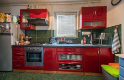 /c_images/thumb_3634174_4_property_image_1fhee7w4wy_20250618100030.jpg