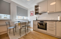 /c_images/thumb_3634241_3_property_image_1fqlgccgrj_20250430060130.jpg