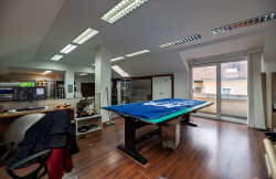 /c_images/thumb_3634270_4_property_image_1d4cbef7bi_20250521060047.jpg