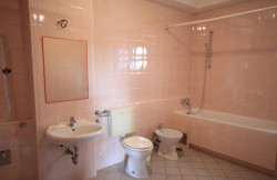 /c_images/thumb_3634339_3_property_image_1fbhopsrak_20230728075631.jpg