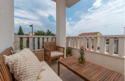 /c_images/thumb_3634392_1_property_image_1e9rvytlaa_20240317081033.jpg