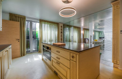 /c_images/thumb_3634401_3_property_image_15nbkfb7nw_20250804032139.jpg