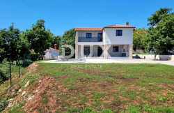 /c_images/thumb_3637132_4_1740318337_croatia-istria-real-estate-for-sale-467.jpg
