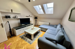/c_images/thumb_3637157_1_n-image-site-8-agency-m2kvadrat-img-2pc24u7a7n-img-6570.jpeg