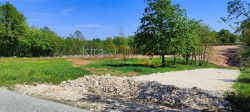 /c_images/thumb_3643186_4_3170436_urbanizirana-zemljista-rojnicima-slika-218289346.jpg