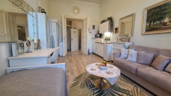 /c_images/thumb_3644167_4_property_image_1jftmgysmr_20250902060552.jpg