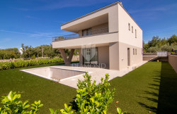 /c_images/thumb_3645127_1_1756977511_krk-villa-sa-bazenom-02.jpg