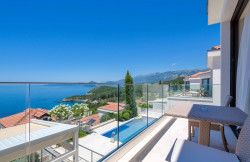 /c_images/thumb_3645629_4_3-luxury-villa-in-Drobni-Pijesak.jpg