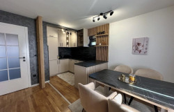 /c_images/thumb_3645702_3_age-site-8-agency-cityproperties-img-432vr4oeqs-img-6099.jpg