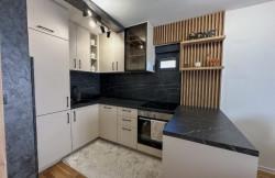 /c_images/thumb_3645702_4_age-site-8-agency-cityproperties-img-3h4j25eduh-img-6100.jpg