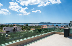 /c_images/thumb_3649234_4_10092025121951_sukosan-kroatien-immobilien-24-am-meer-10.jpg