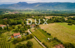 /c_images/thumb_3651136_1_1755783125_istra-labin-komforno-gradevinsko-zemljiste-1.jpg