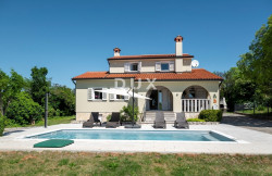 /c_images/thumb_3652171_3_1757855986_croatia-istria-real-estate-6.jpeg