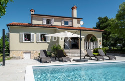 /c_images/thumb_3652171_4_1757855612_croatia-istria-real-estate-8.jpeg