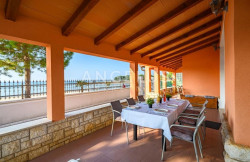 /c_images/thumb_3653457_4_1758436730_villa-rita-in-umag-istrien-umag-pic-6.jpeg