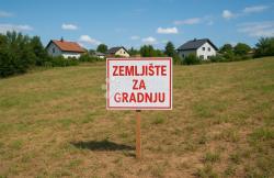 /c_images/thumb_3654861_1_1758121681_zemljiste-za-gradnju.jpg