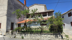 /c_images/thumb_3656414_1_1758271338_prodaja-kuca-roc-3.jpg
